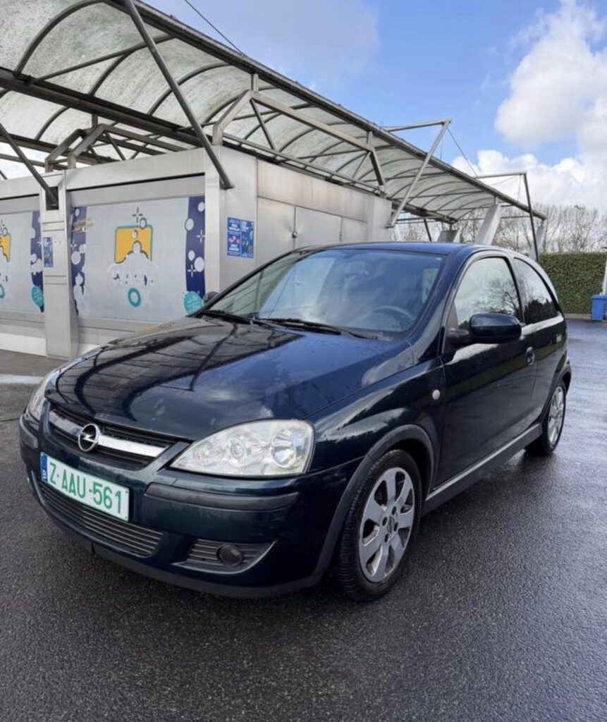Opel Corsa 2005 1.0 benzine Automaat!