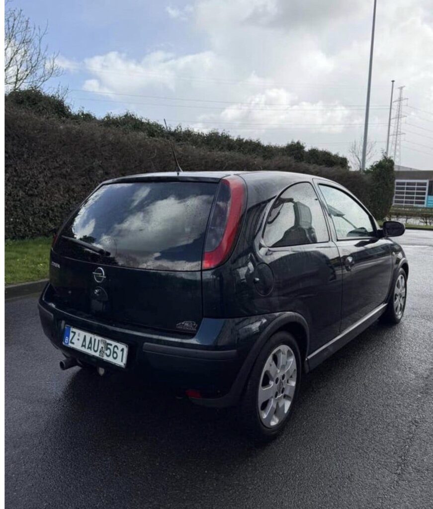 Opel Corsa 2005 1.0 benzine Automaat!