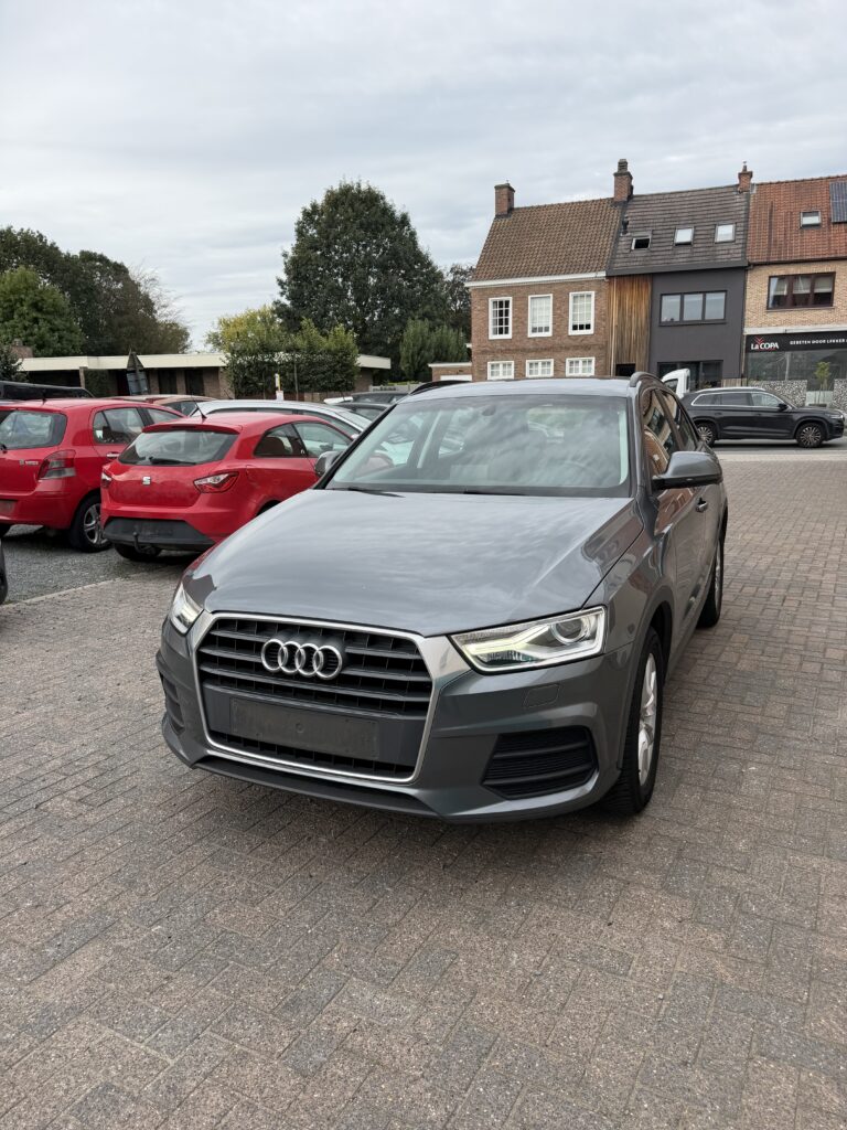 Audi Q3 2016 1.4 tfsi S-tronic Automaat!